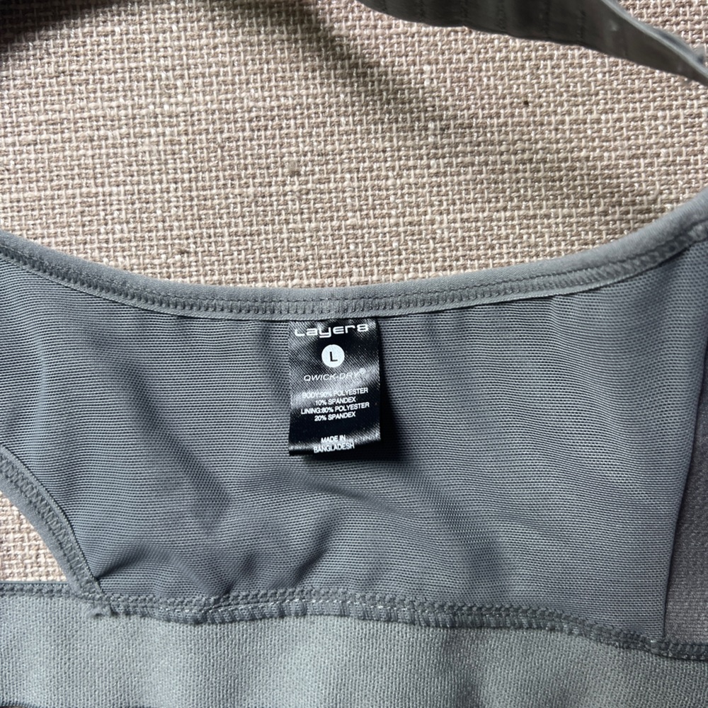 Front Zip Sports Bra - Picture 2 of 2